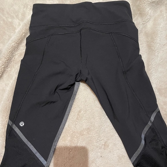 Brand new Crop lululemon low-rise legging - Picture 3 of 11